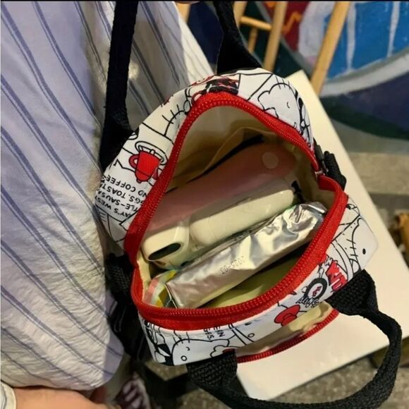 Hello Kitty Mini Bag Purse - Picture 4 of 4